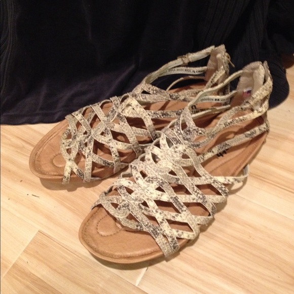 earth tone sandals